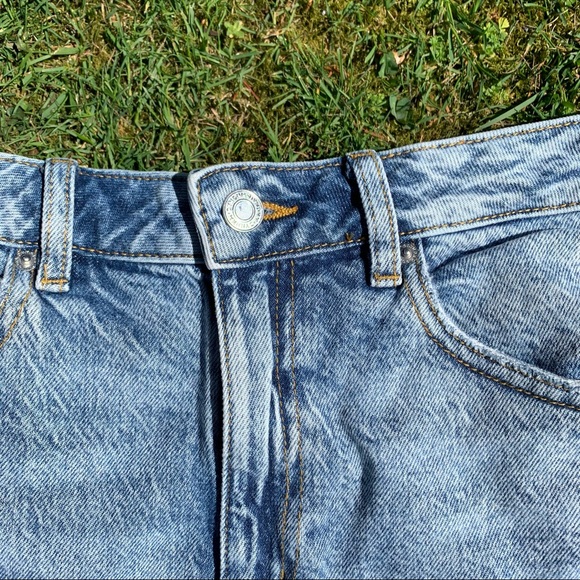 High Waisted Denim Cutoff Shorts - Picture 3 of 5
